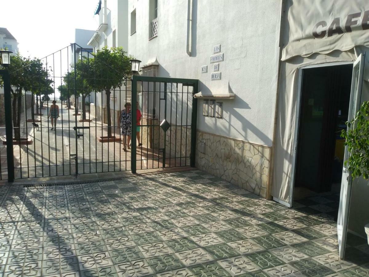 דירות Nerja Solymar מראה חיצוני תמונה